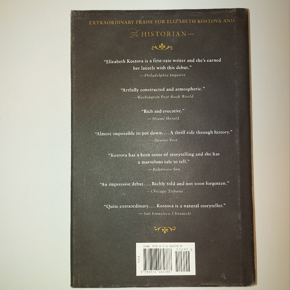 5 books for $25- Elizabeth Kostova Novel Duo- The Swan Thieves & The Shadow Land - Picture 5 of 7